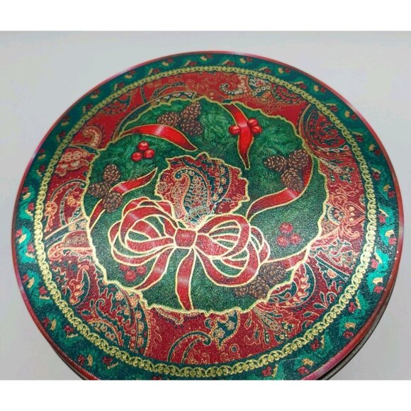 Christmas Tin Red Green Holly Paisley Ribbon Bow Floral Design 7" - Picture 10 of 10